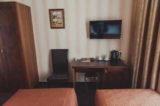 Отель Biplan City Даугавпилс Двухместный номер с 1 кроватью или 2 отдельными кроватями-20